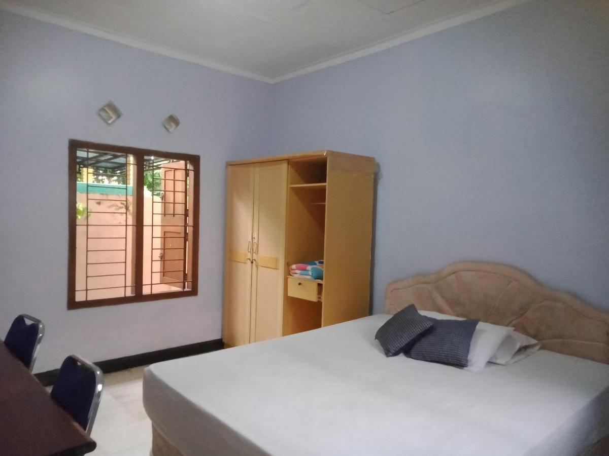 Thalia Homestay & Ijen Bromo Tour بانيووانجى المظهر الخارجي الصورة