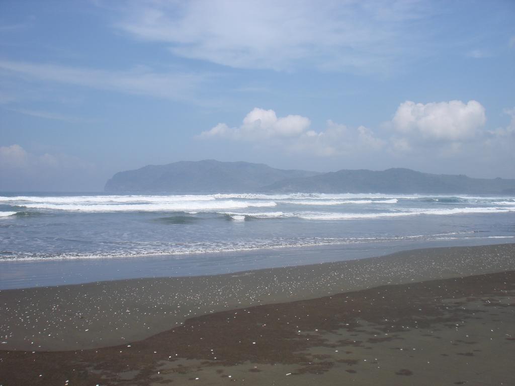 Thalia Homestay & Ijen Bromo Tour بانيووانجى المظهر الخارجي الصورة