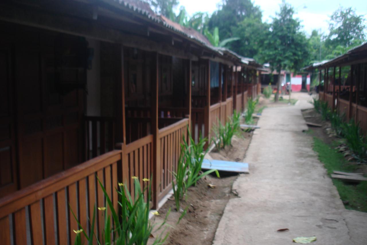 Thalia Homestay & Ijen Bromo Tour بانيووانجى المظهر الخارجي الصورة