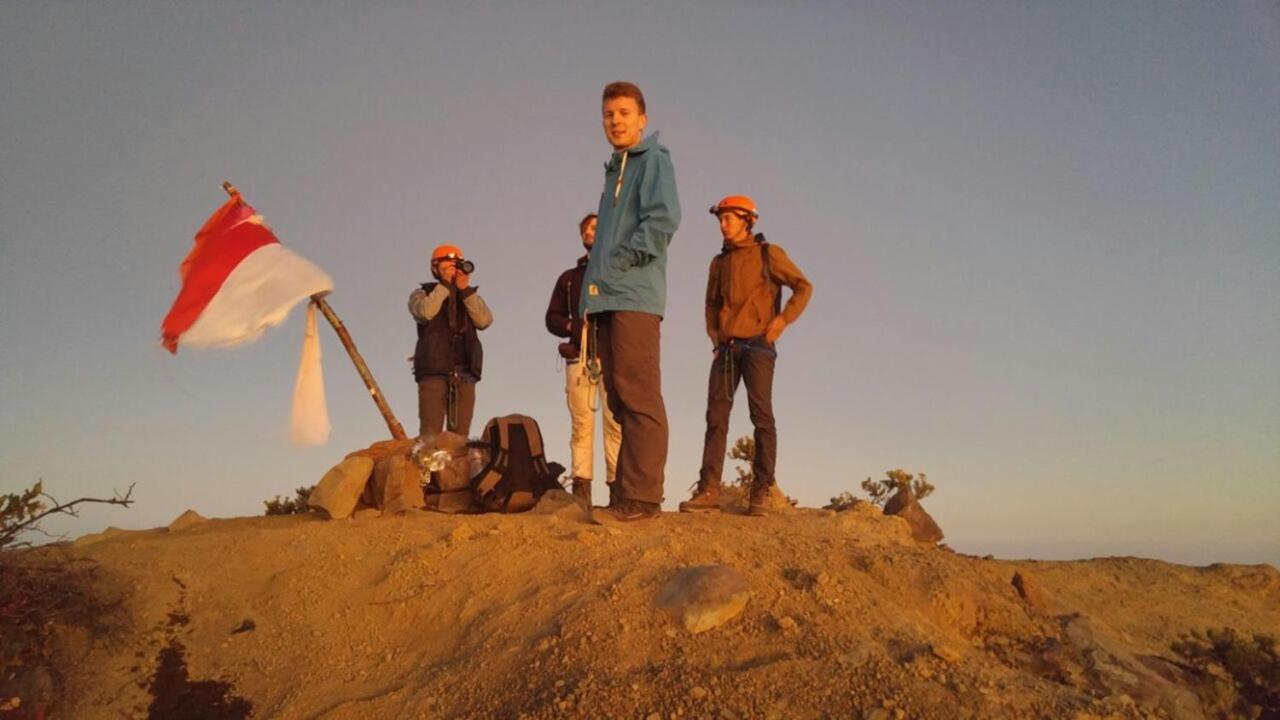 Thalia Homestay & Ijen Bromo Tour بانيووانجى المظهر الخارجي الصورة